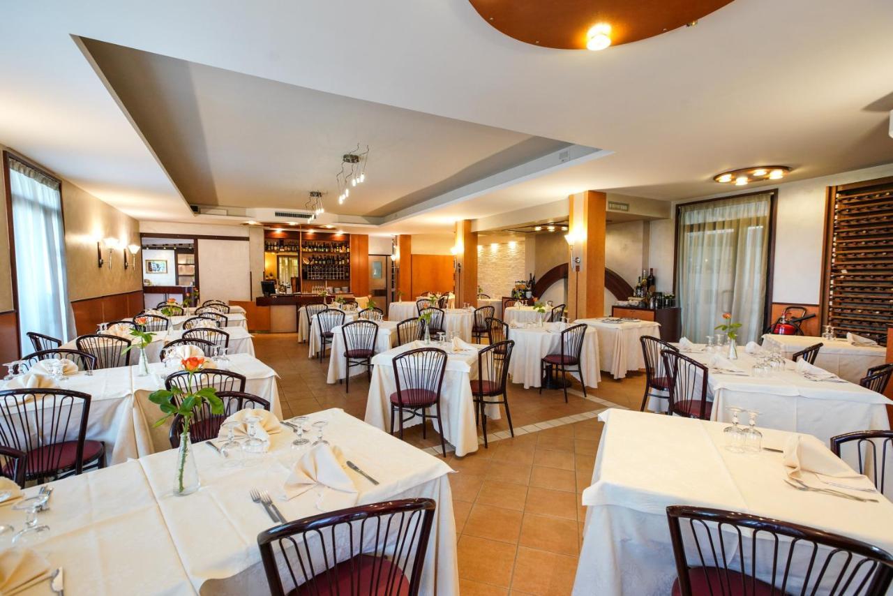 Hotel Murgia ซานเตราโม อิน คอลเล ภายนอก รูปภาพ