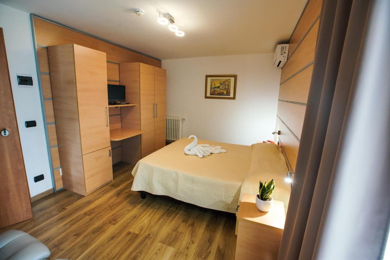 Hotel Murgia ซานเตราโม อิน คอลเล ภายนอก รูปภาพ