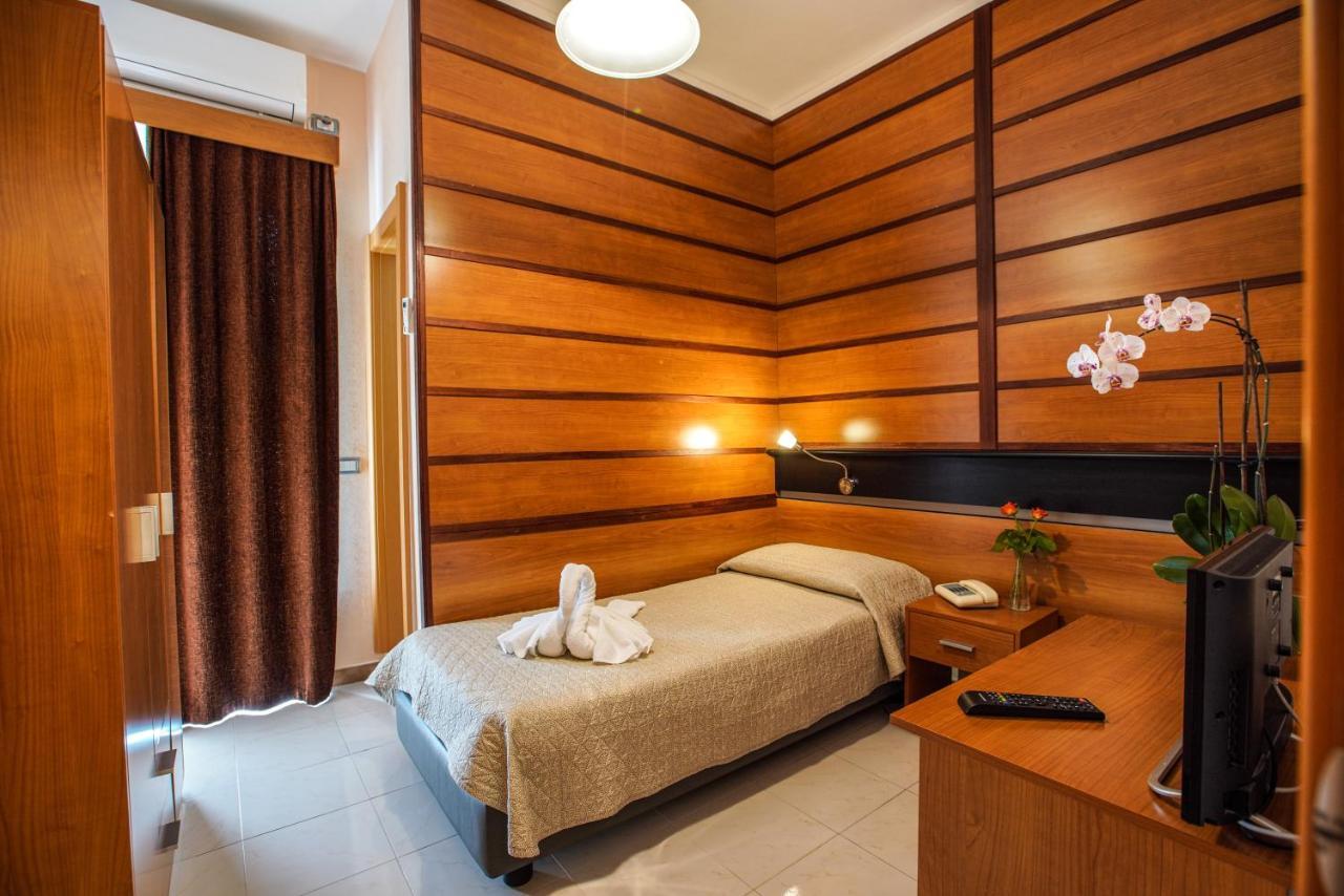 Hotel Murgia ซานเตราโม อิน คอลเล ภายนอก รูปภาพ