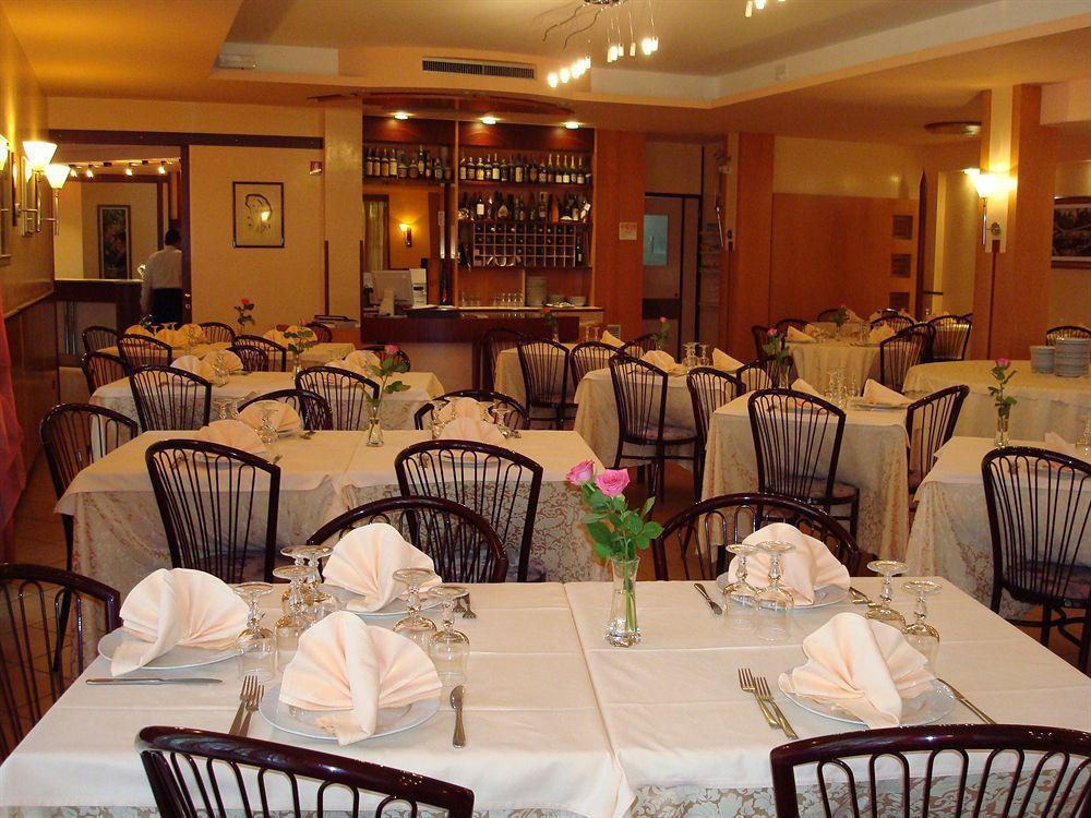 Hotel Murgia ซานเตราโม อิน คอลเล ภายนอก รูปภาพ
