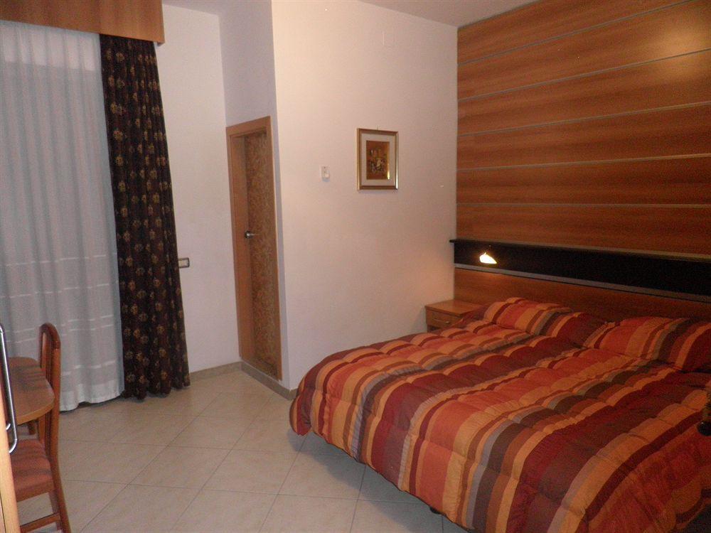 Hotel Murgia ซานเตราโม อิน คอลเล ภายนอก รูปภาพ