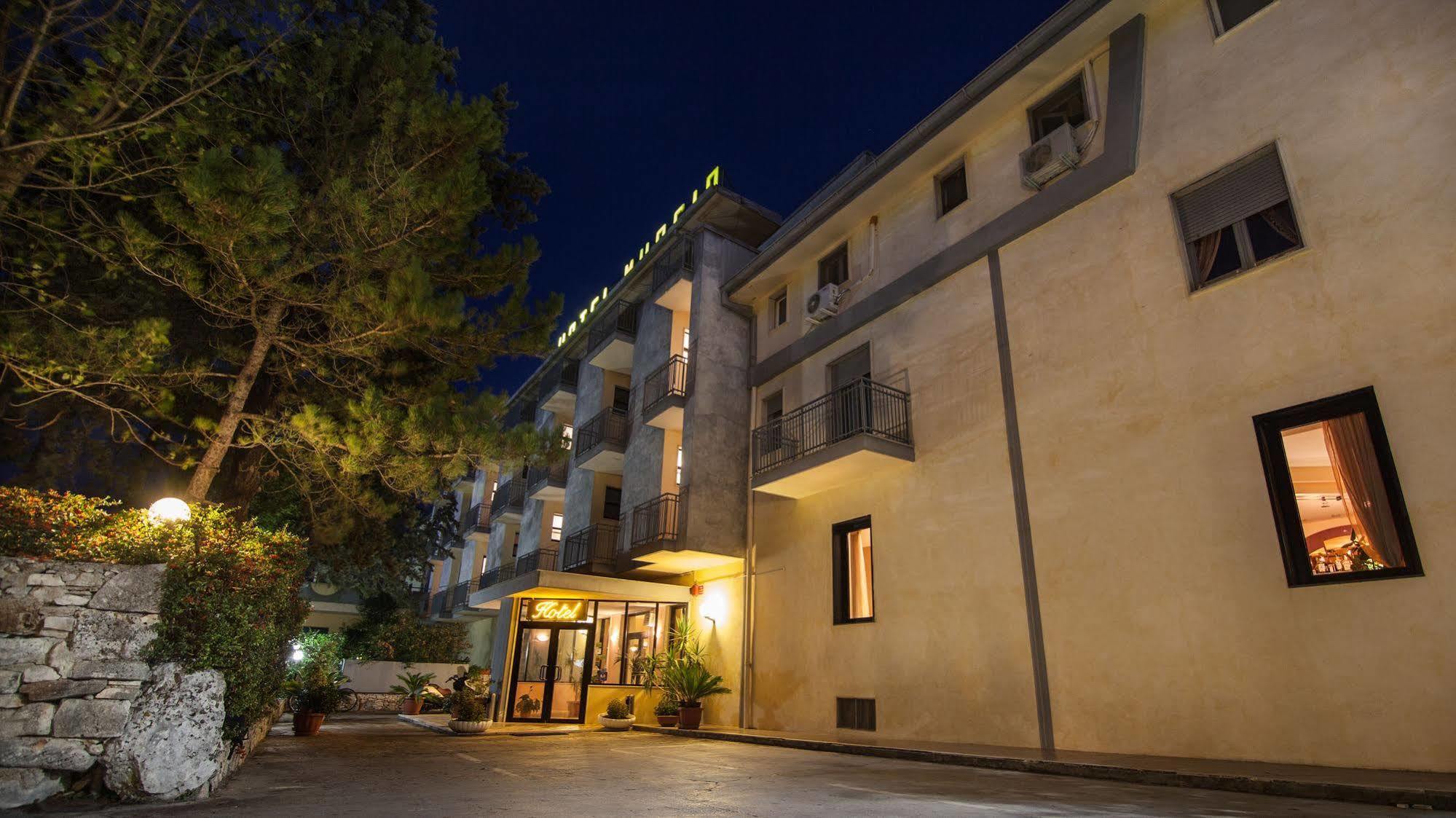 Hotel Murgia ซานเตราโม อิน คอลเล ภายนอก รูปภาพ